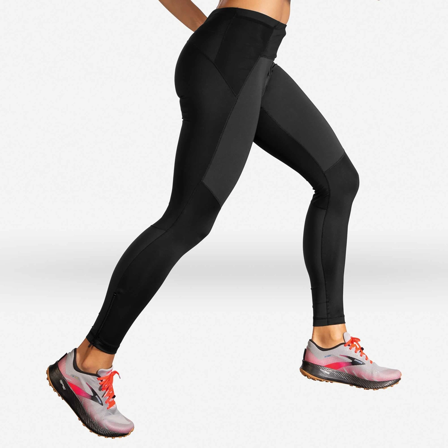 Brooks | Women's Switch Hybrid Tight - Image 3