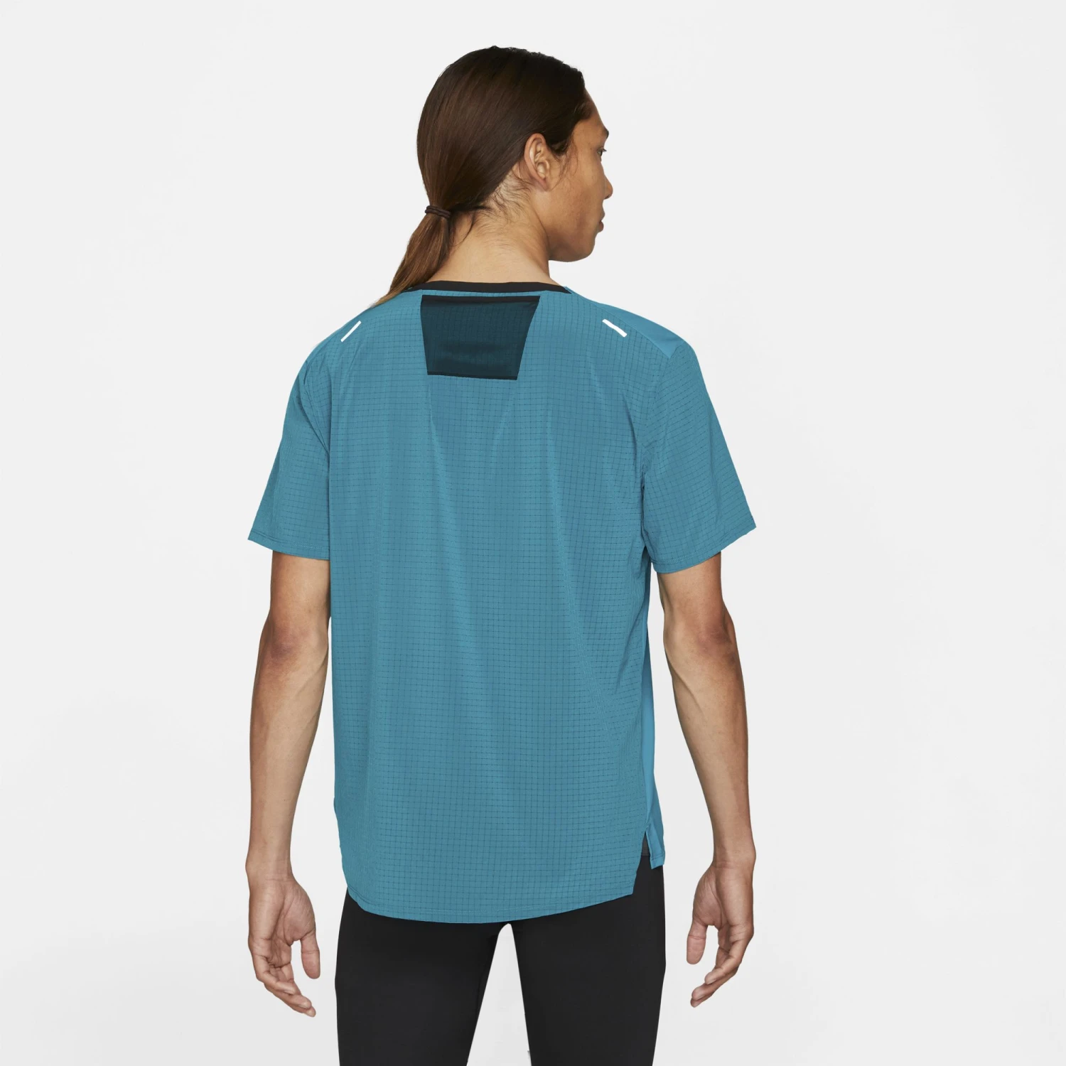 Nike | Men's Dri-Fit Trail Rise 365 SS - Image 2